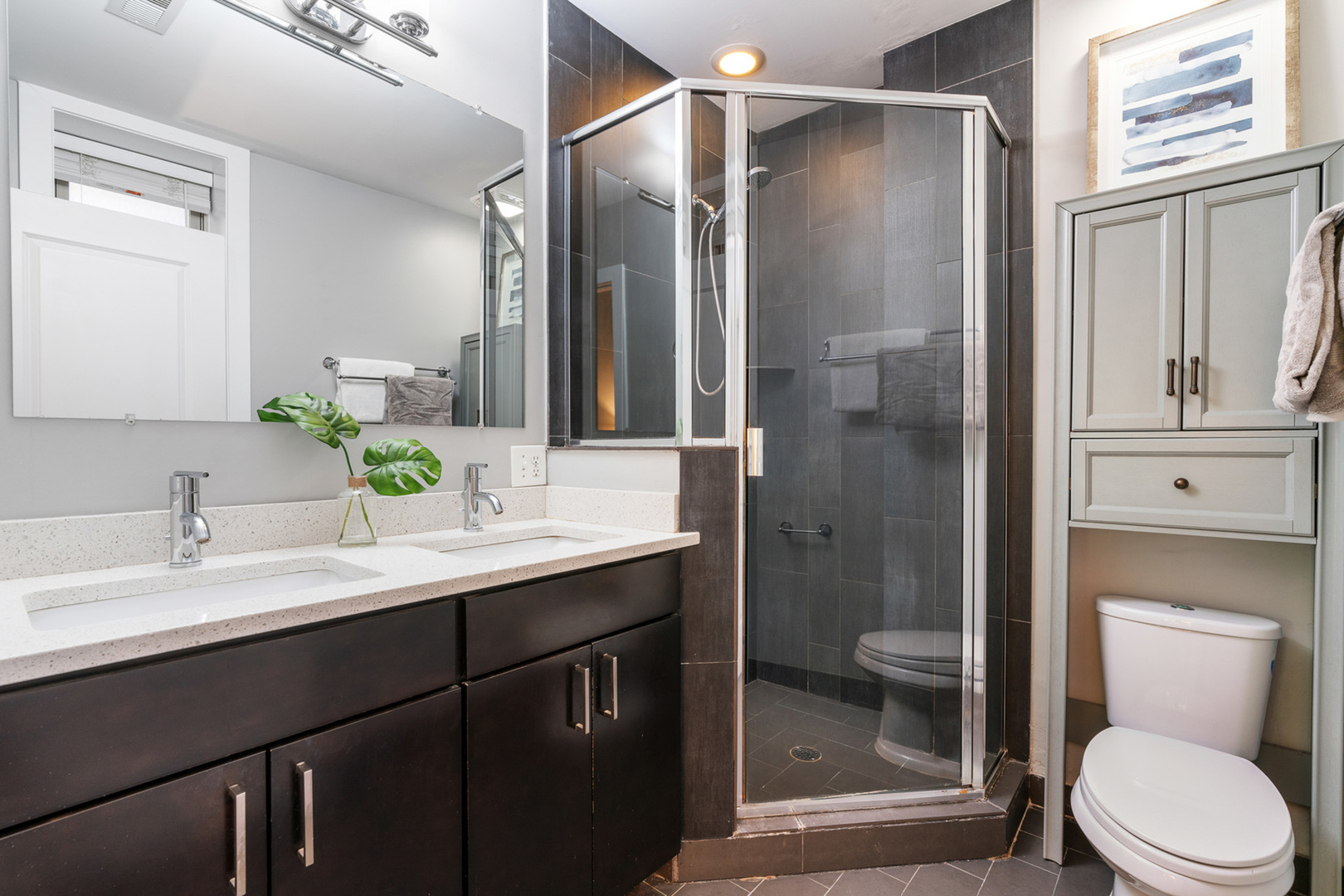 1525 N Claremont Avenue Unit: 1A