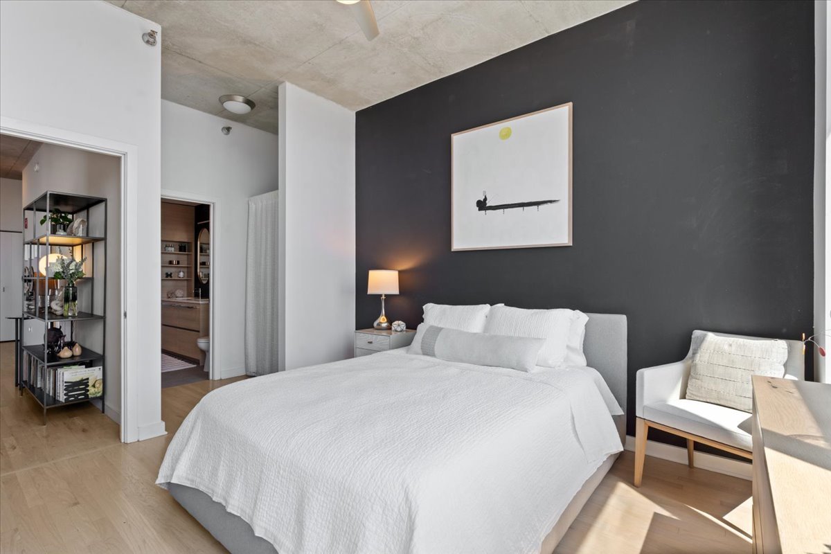 1720 S Michigan Avenue Unit: 2503