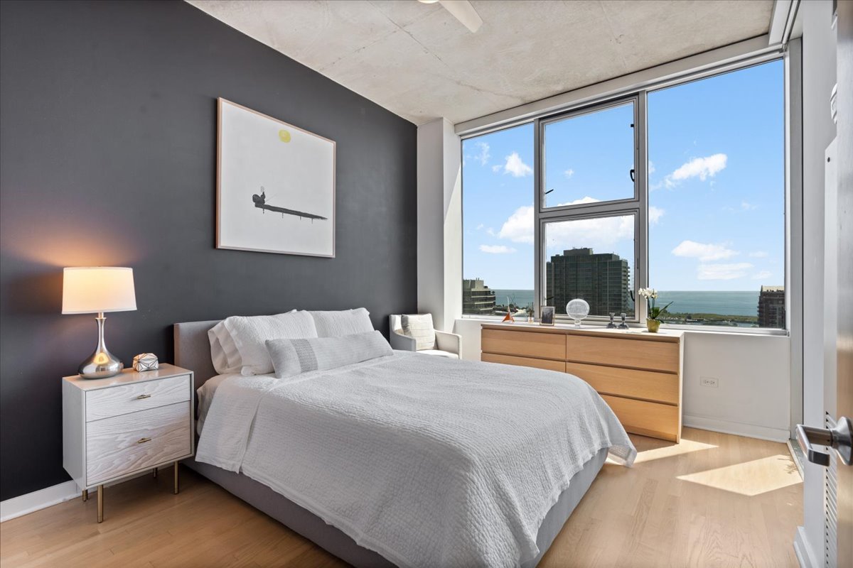 1720 S Michigan Avenue Unit: 2503