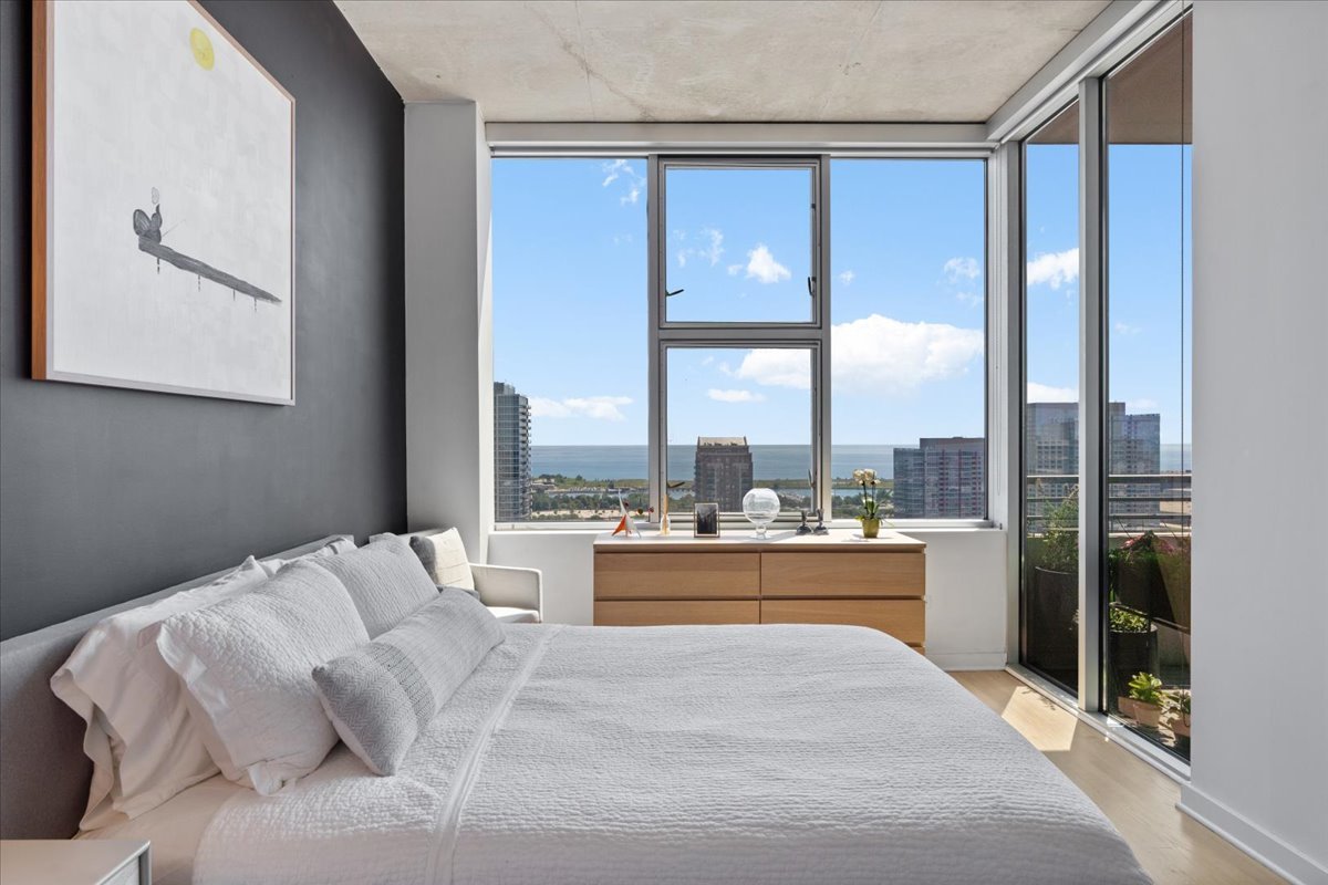 1720 S Michigan Avenue Unit: 2503