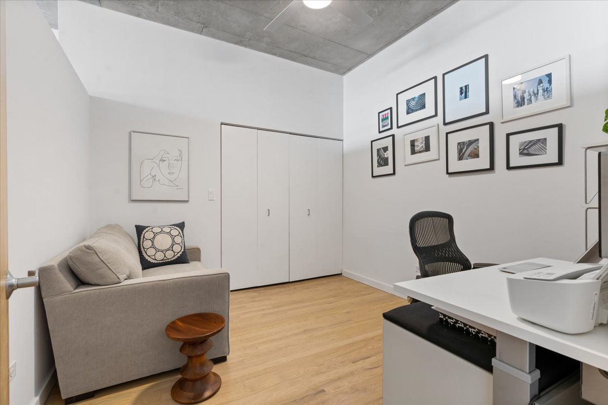 1720 S Michigan Avenue Unit: 2503