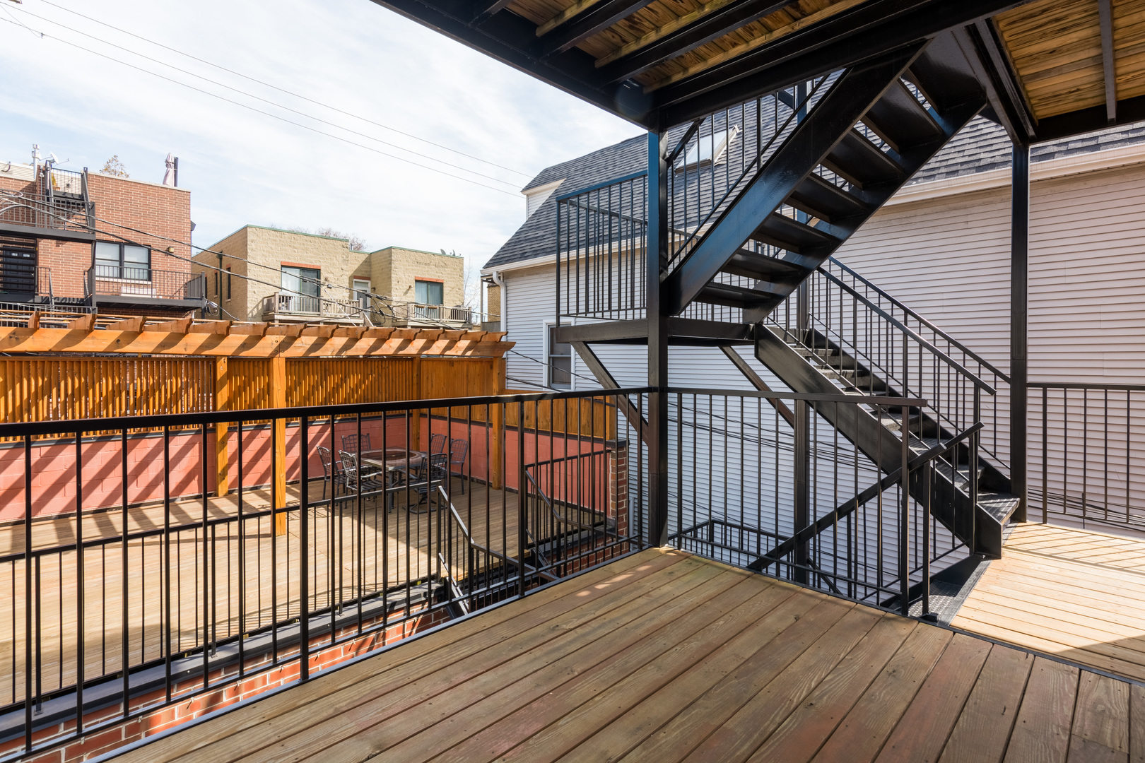 3315 N Seminary Avenue Unit: 2