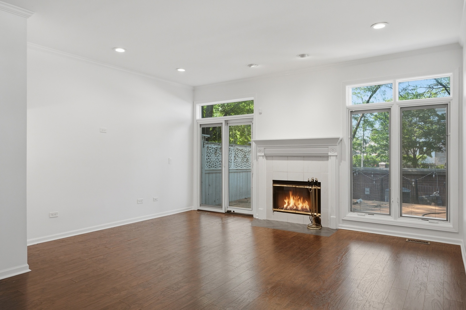 4268 W Harrington Lane
