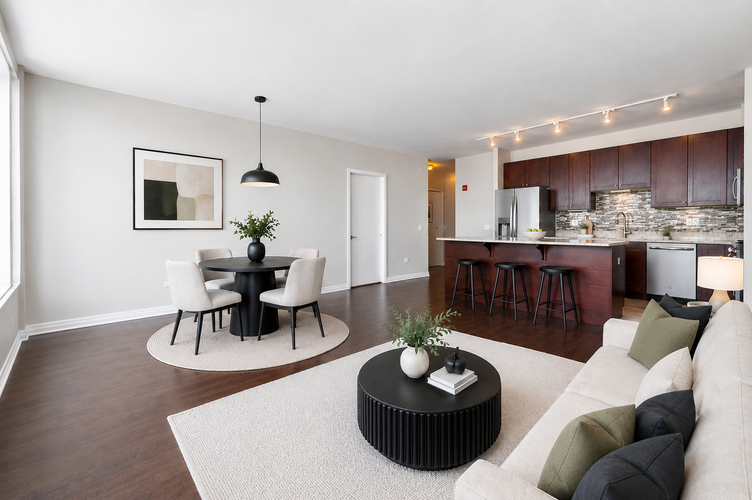 33 W Ontario Street Unit: 38F