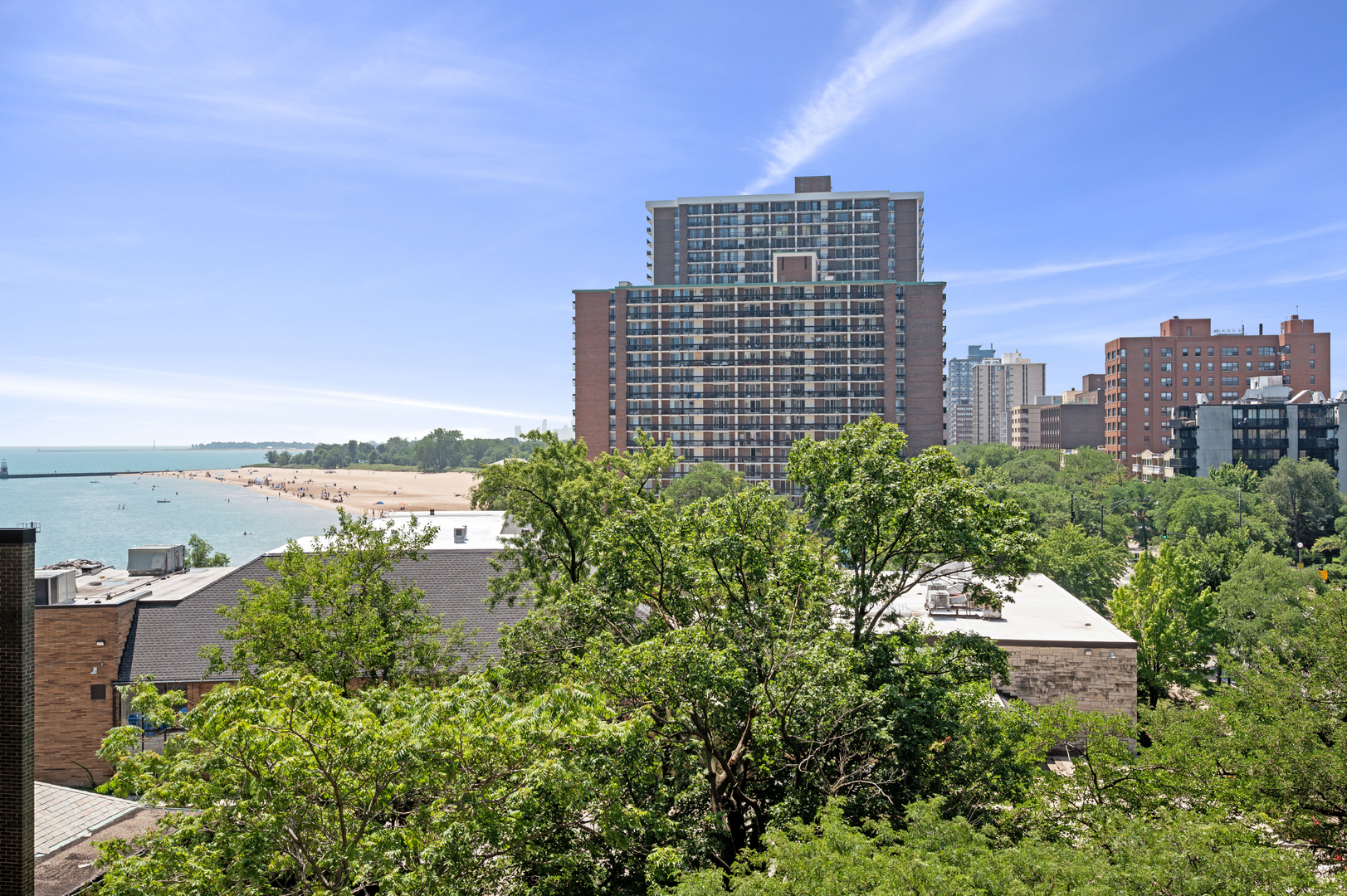 6007 N Sheridan Road Unit: 5J