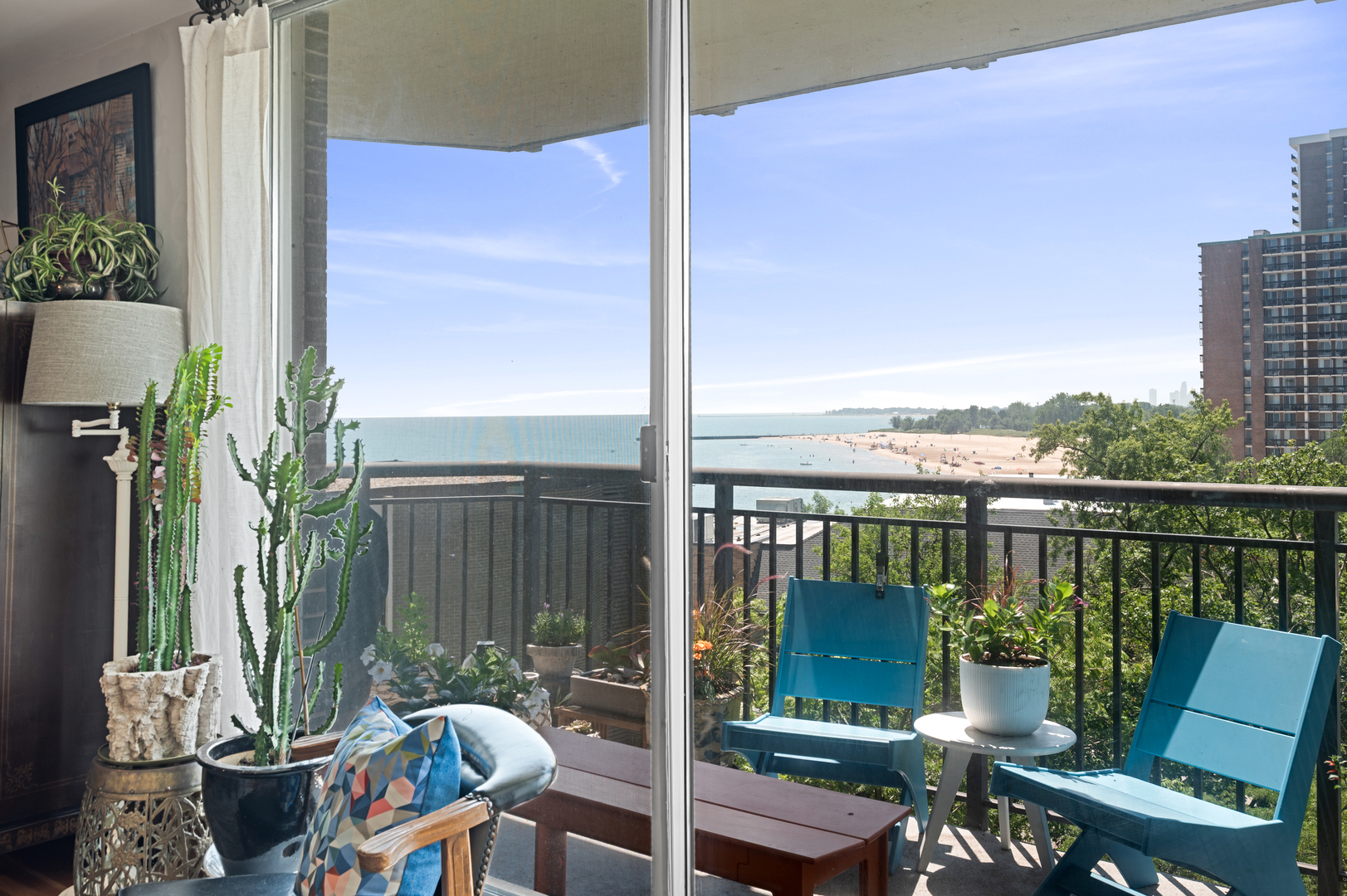 6007 N Sheridan Road Unit: 5J