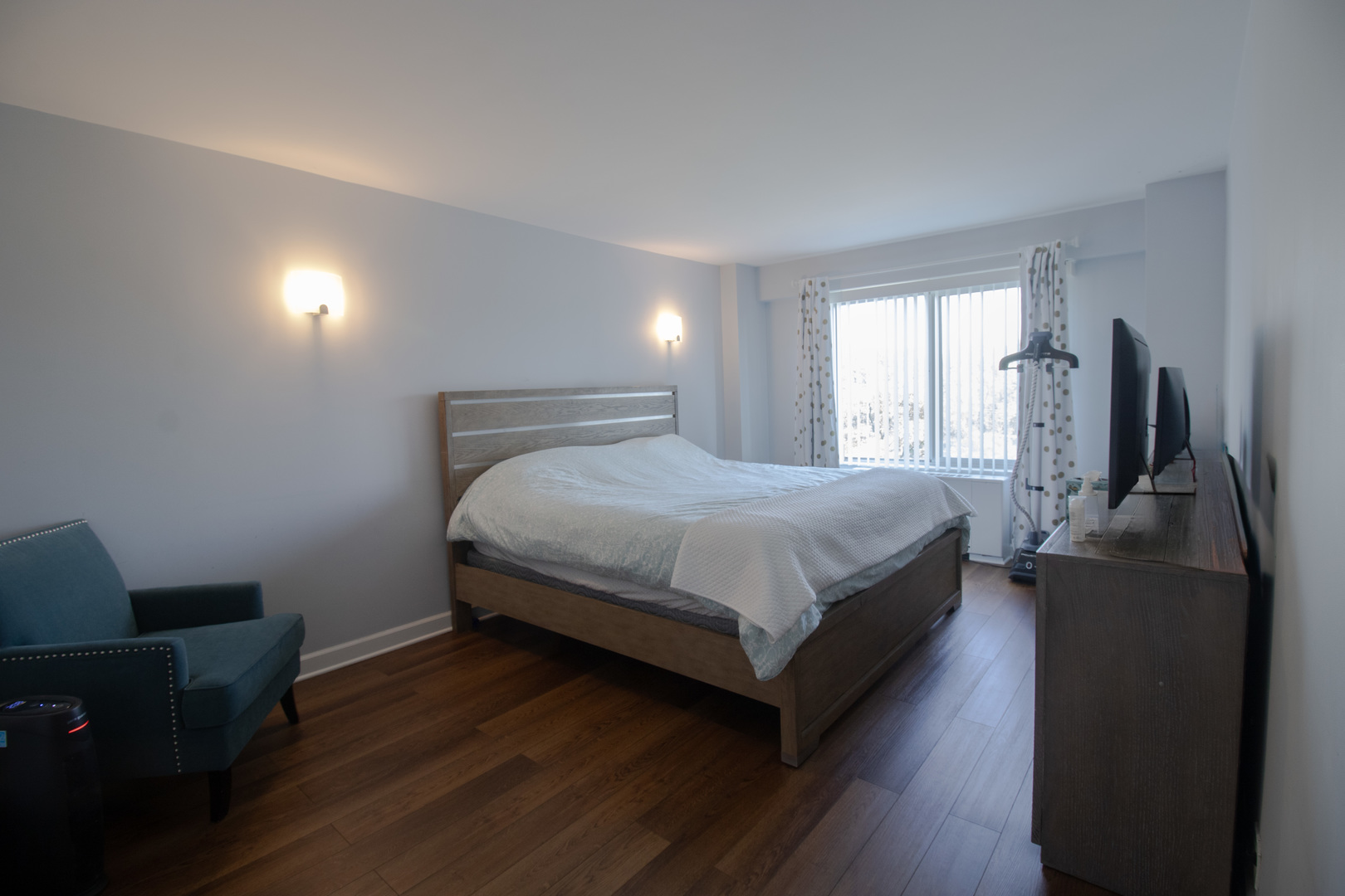 6833 N Kedzie Avenue Unit: 504