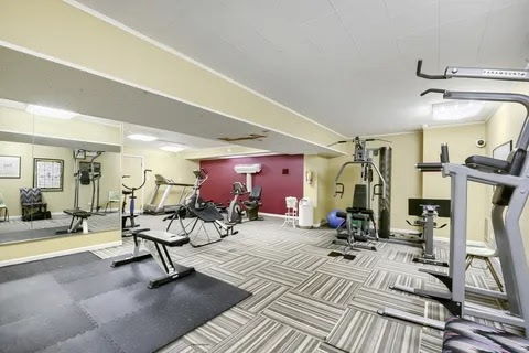 6833 N Kedzie Avenue Unit: 504