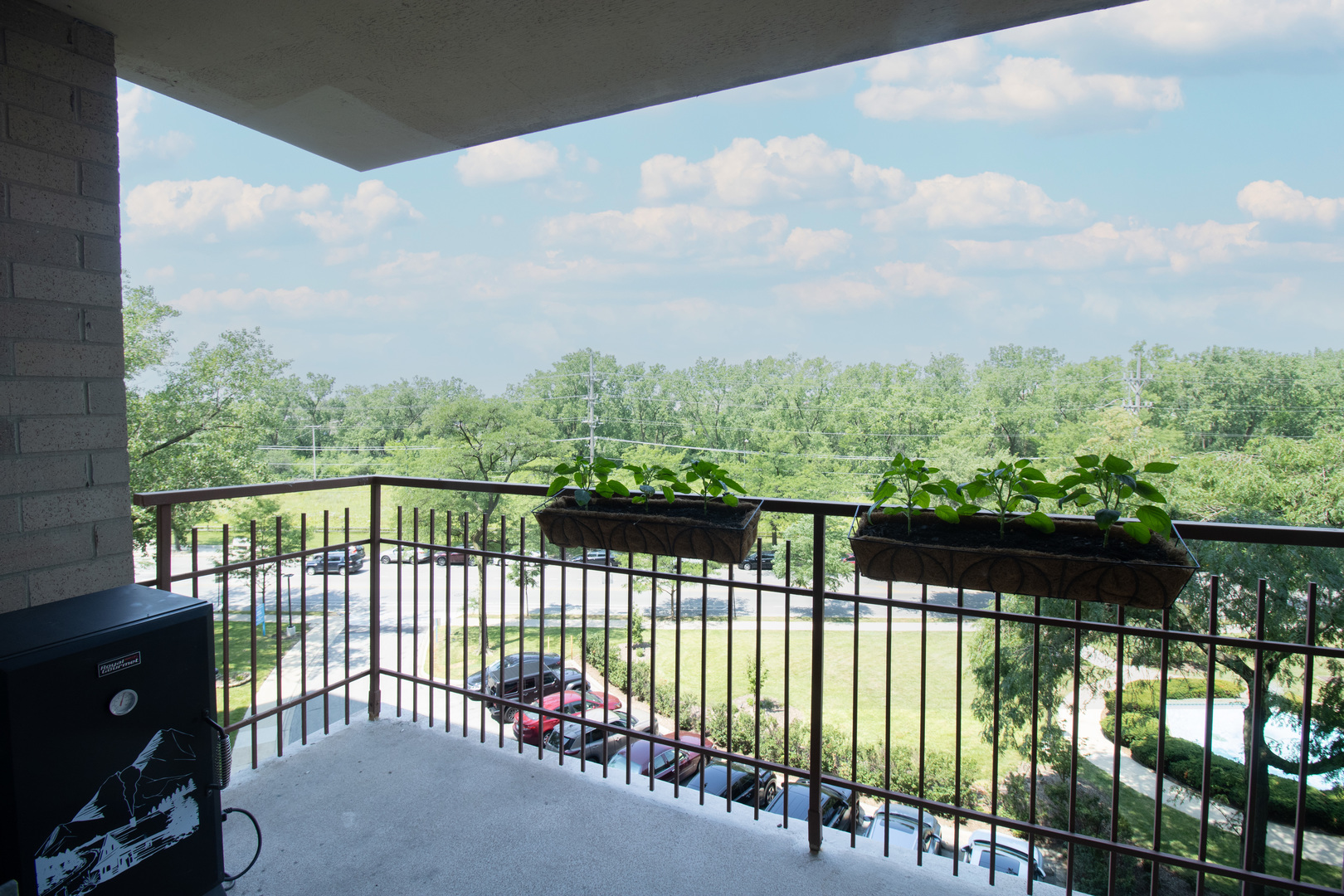 6833 N Kedzie Avenue Unit: 504