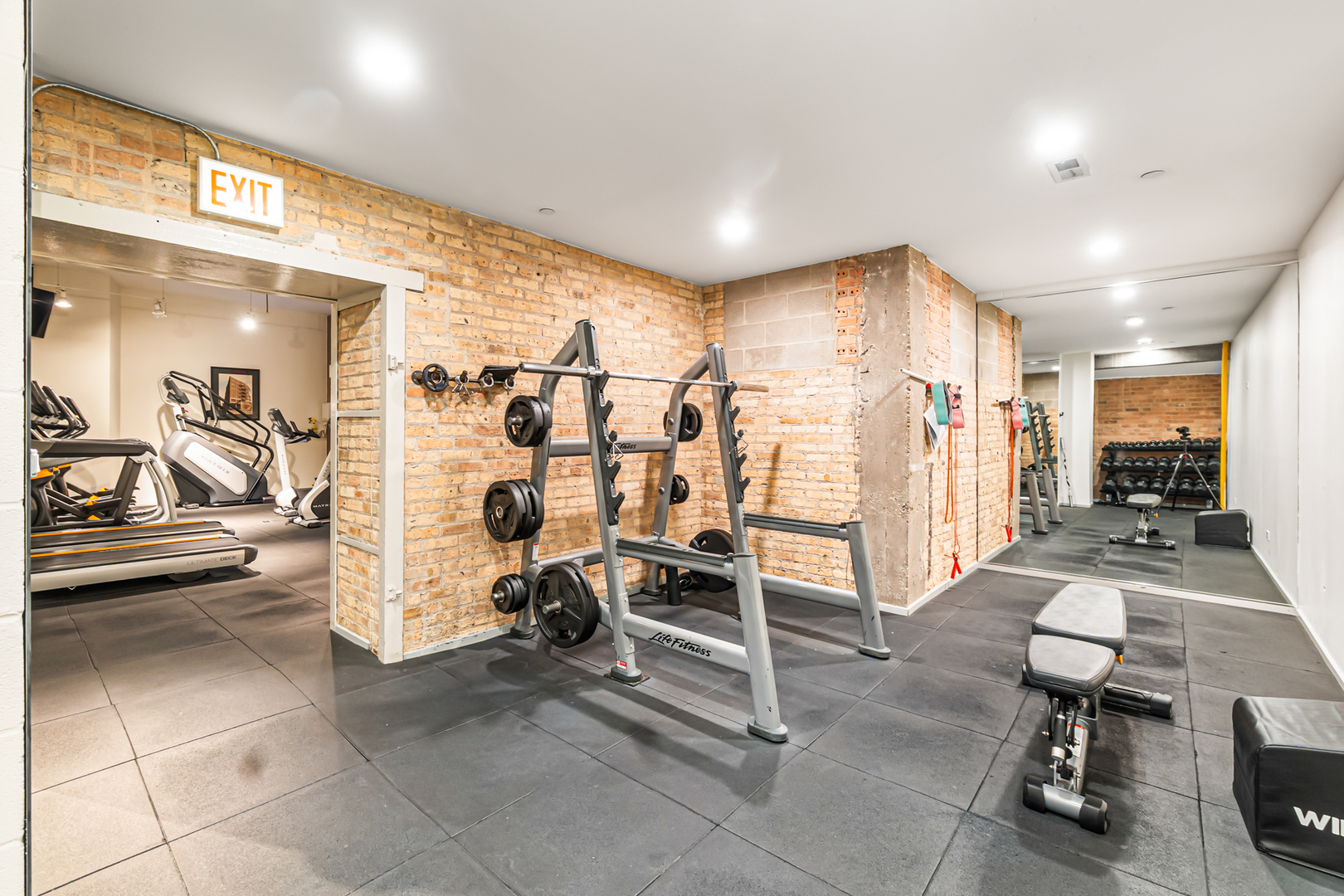 411 W Ontario Street Unit: 407