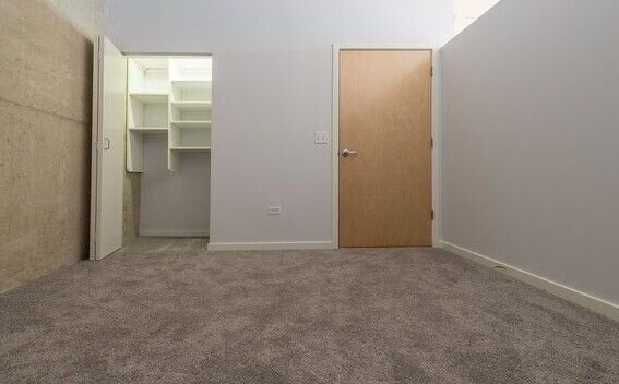 1845 S Michigan Avenue Unit: 2004