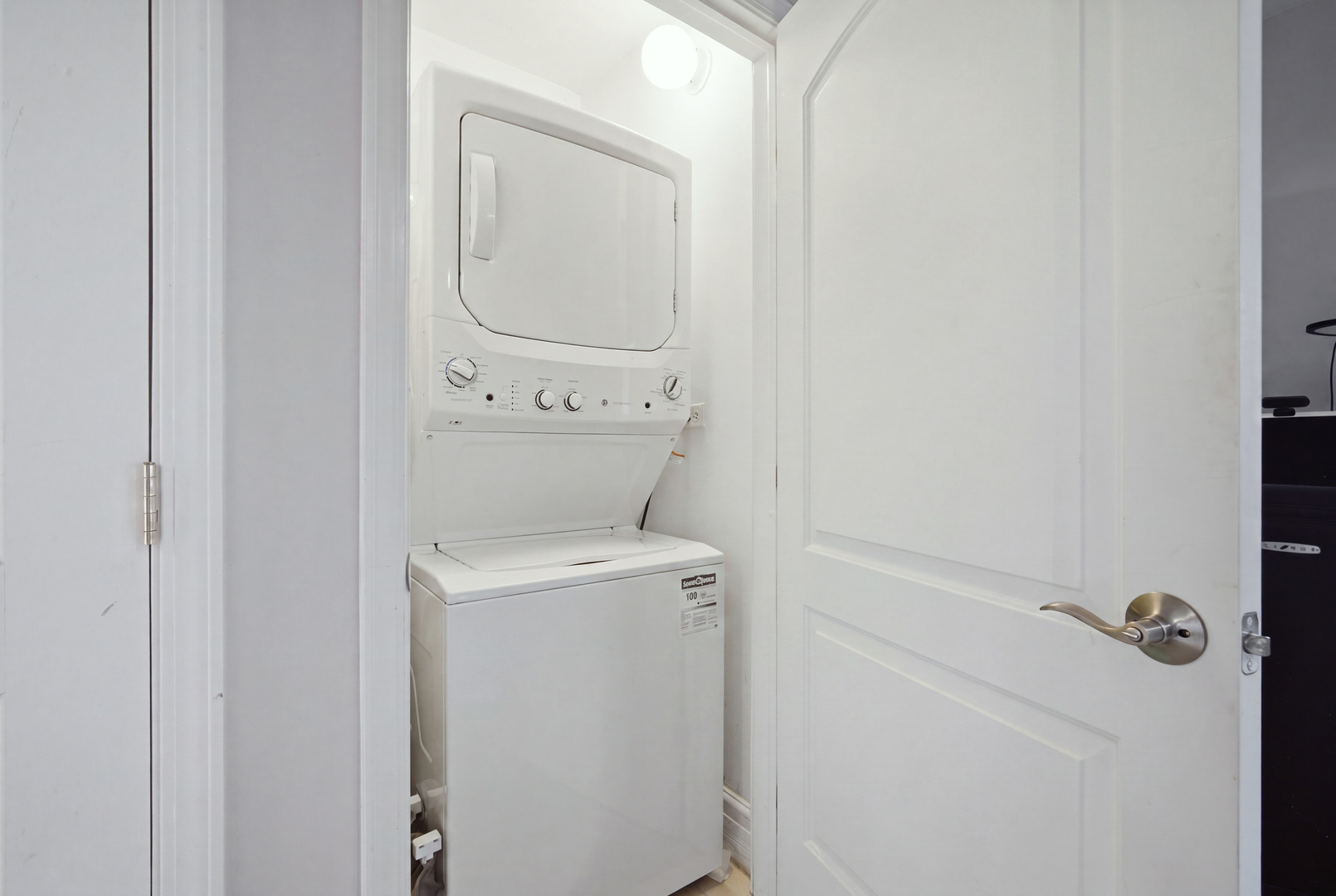 6046 N FRANCISCO Avenue Unit: 2W