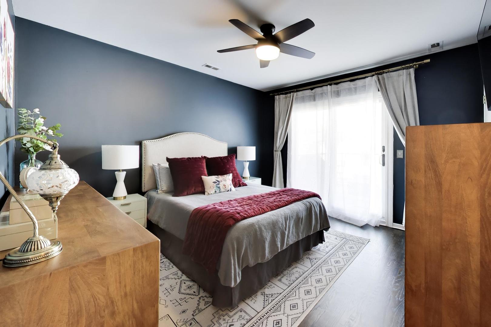 3250 N Damen Avenue Unit: 2