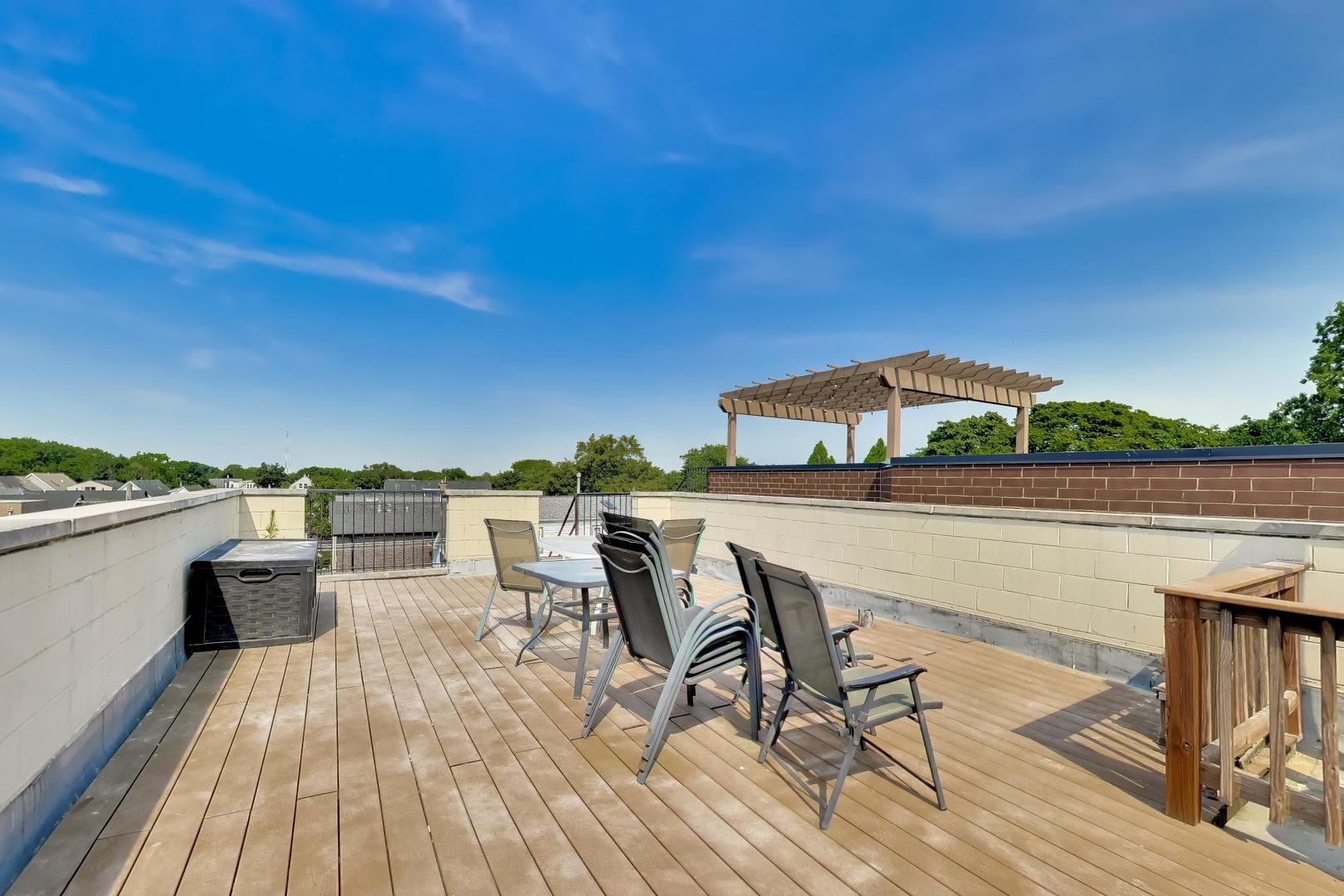 3250 N Damen Avenue Unit: 2