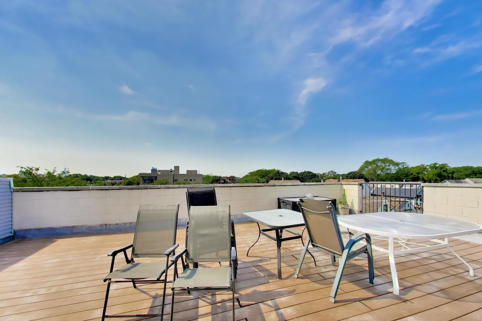 3250 N Damen Avenue Unit: 2