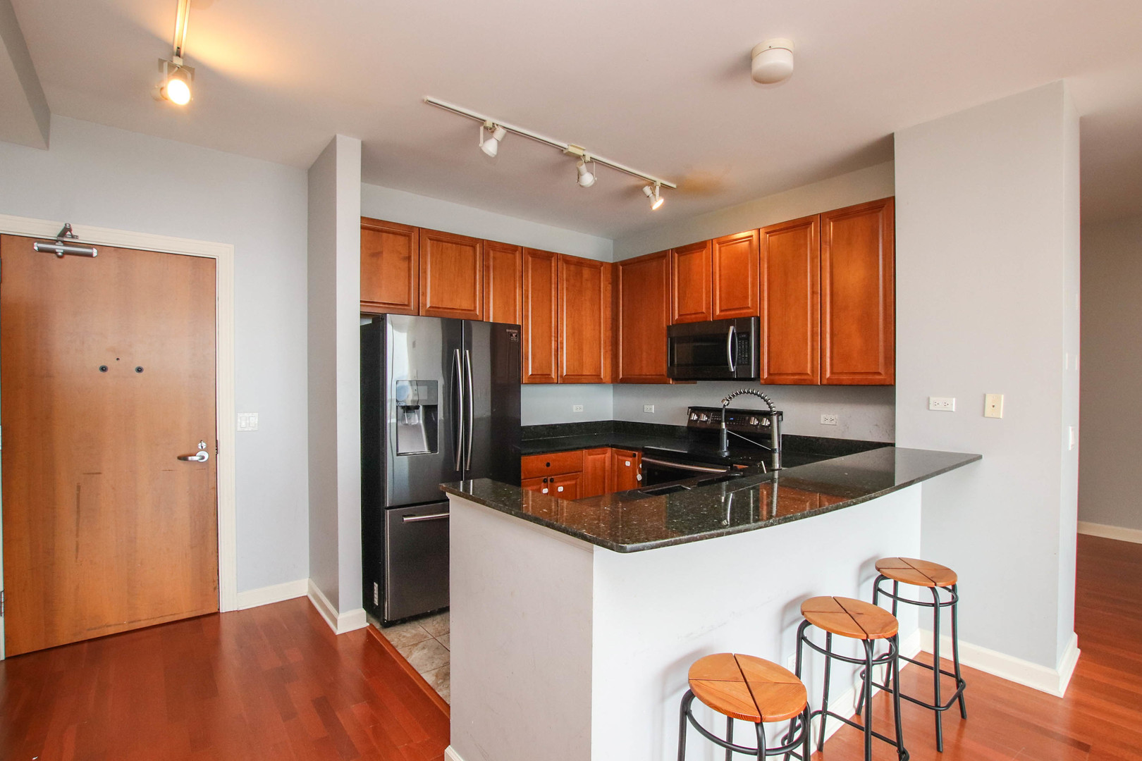 1841 S Calumet Avenue Unit: 1902