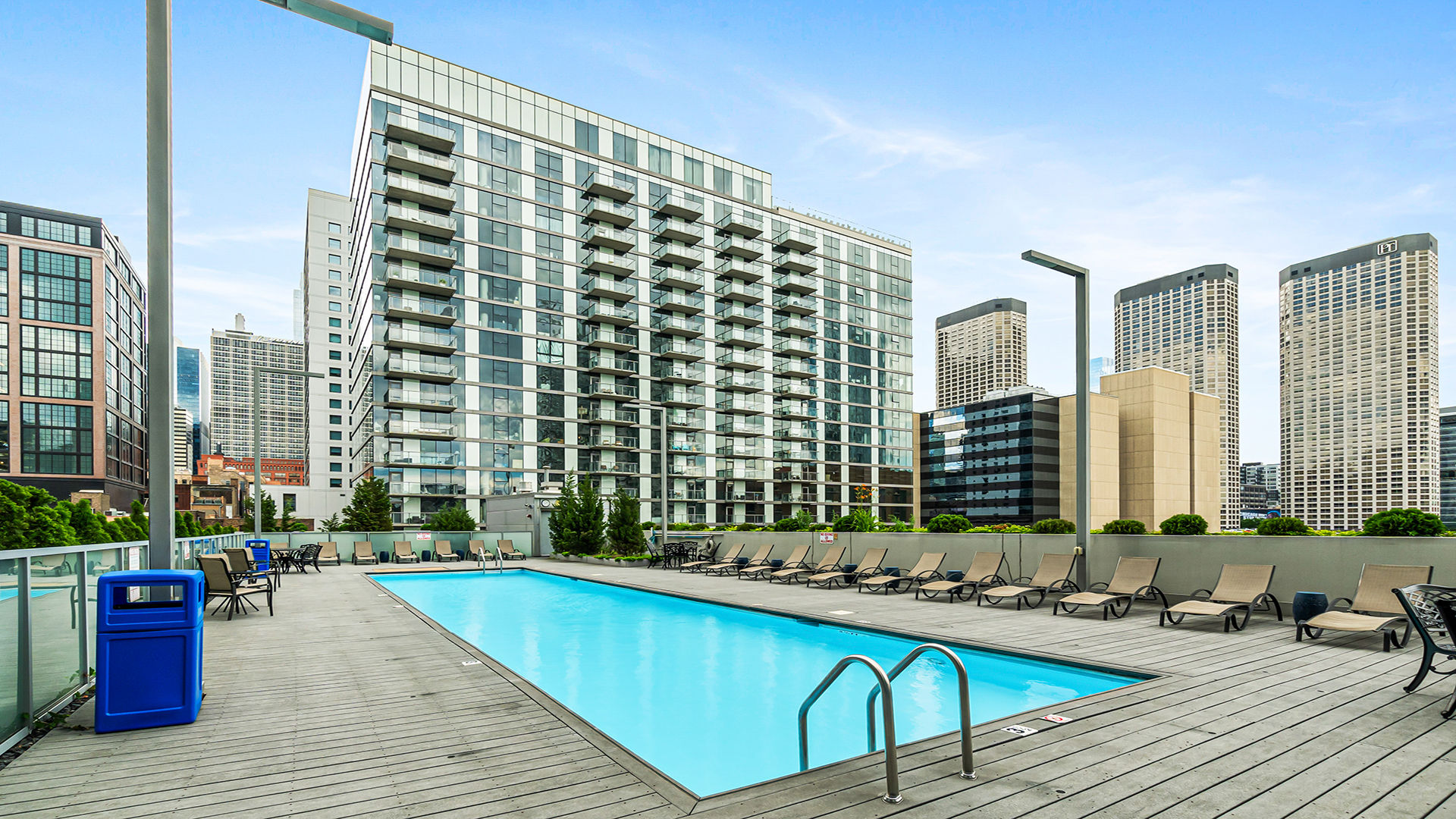 659 W Randolph Street Unit: 1016
