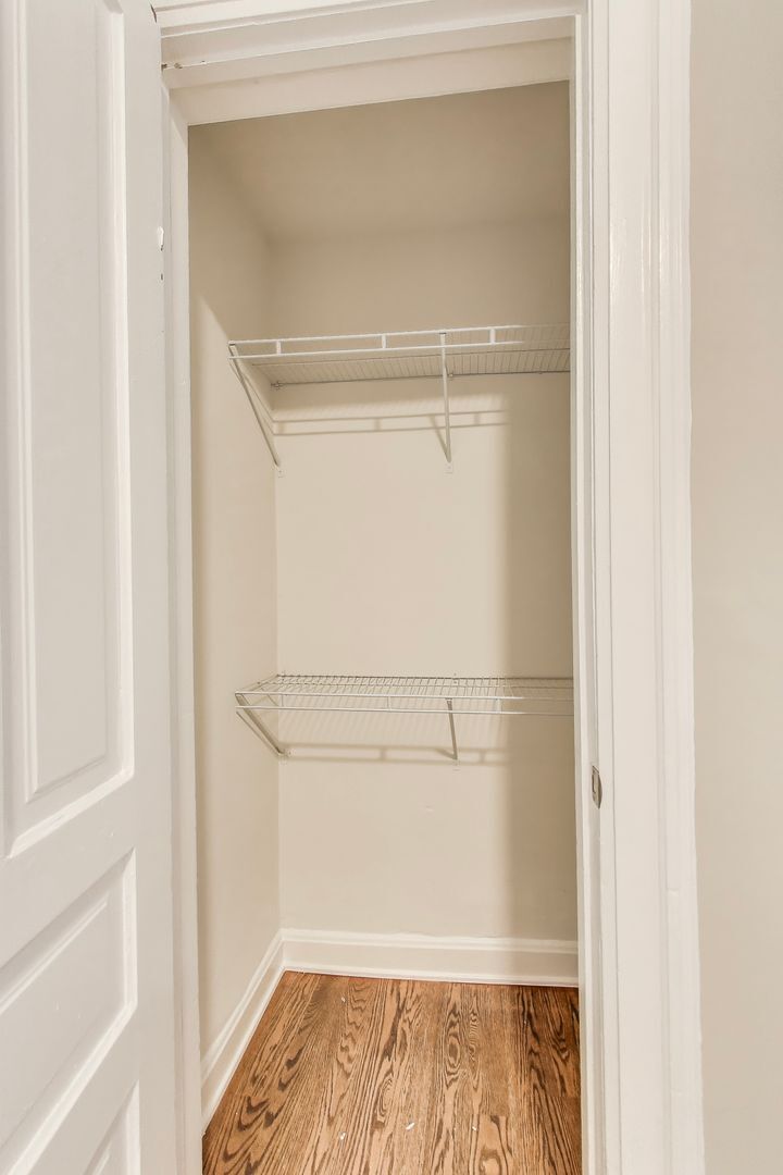 1429 W Grand Avenue Unit: 3F