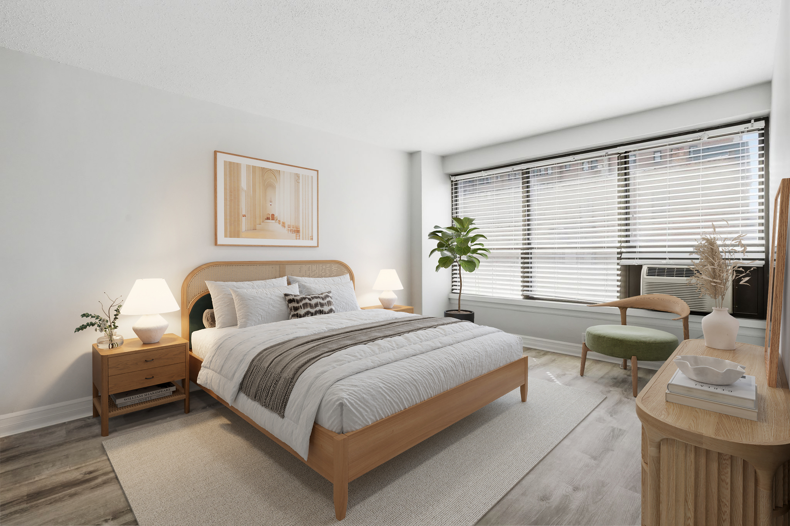 2930 N Sheridan Road Unit: 306