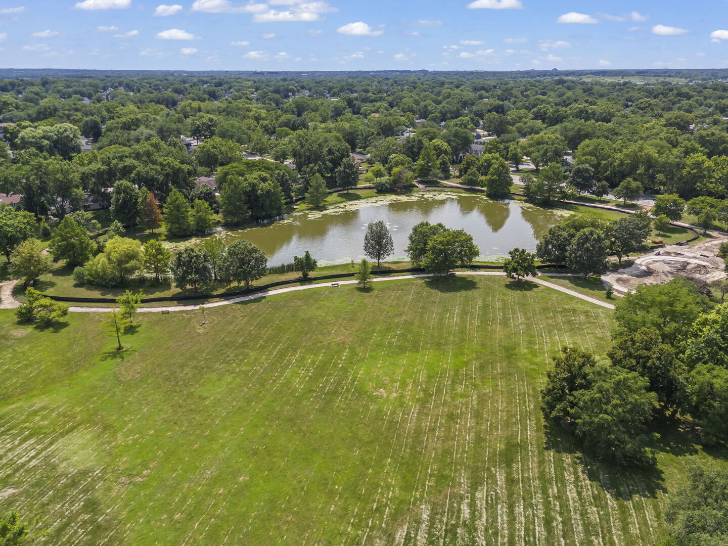 23W235 Westchester Court