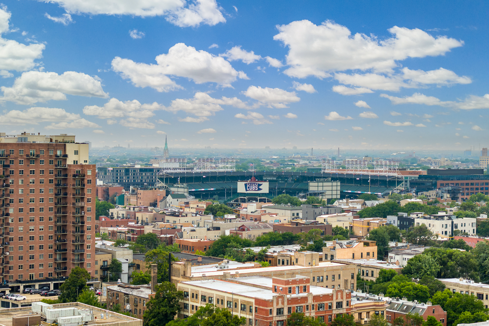 3930 N PINE GROVE Avenue Unit: 1710