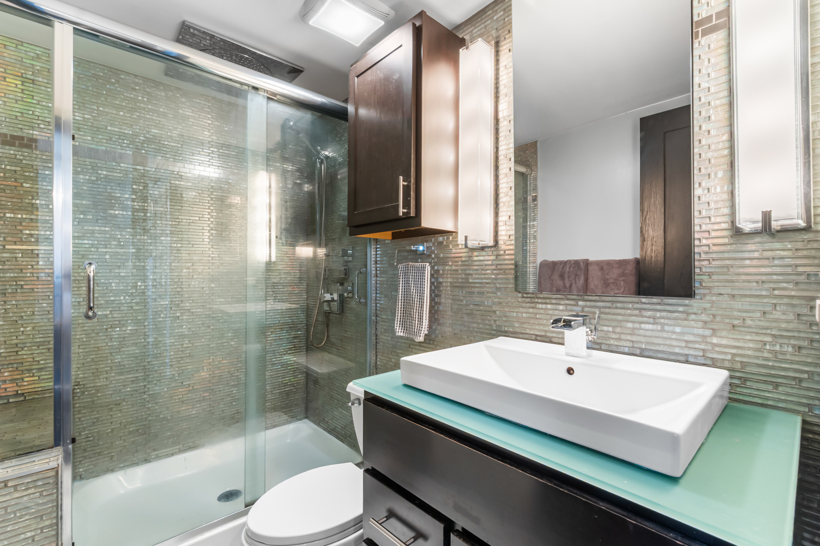 3150 N Sheffield Avenue Unit: 604