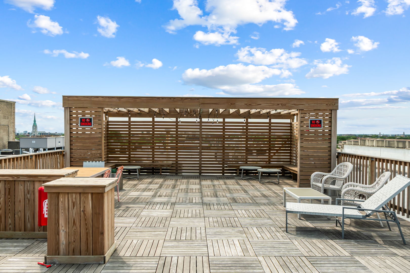 3150 N Sheffield Avenue Unit: 604