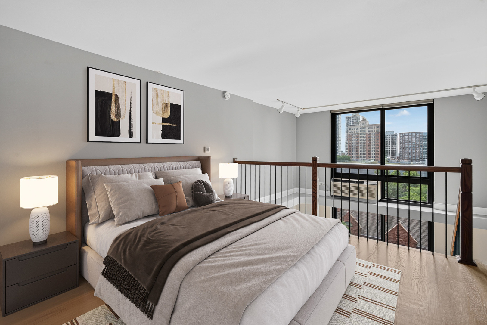 1221 N Dearborn Street Unit: 812N