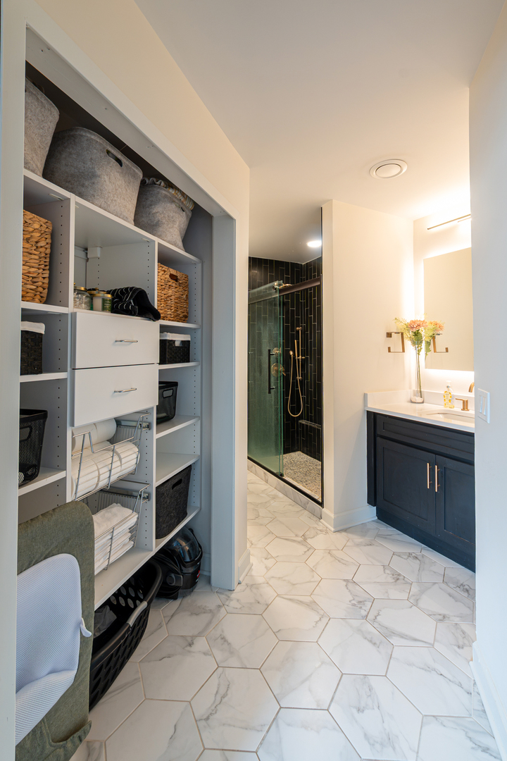 936 W Madison Street Unit: D2