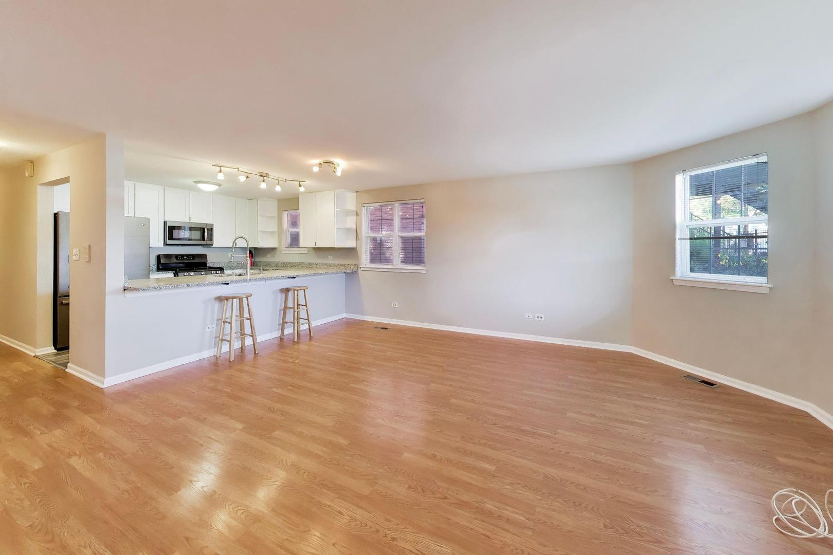 1453 N Larrabee Street Unit: A
