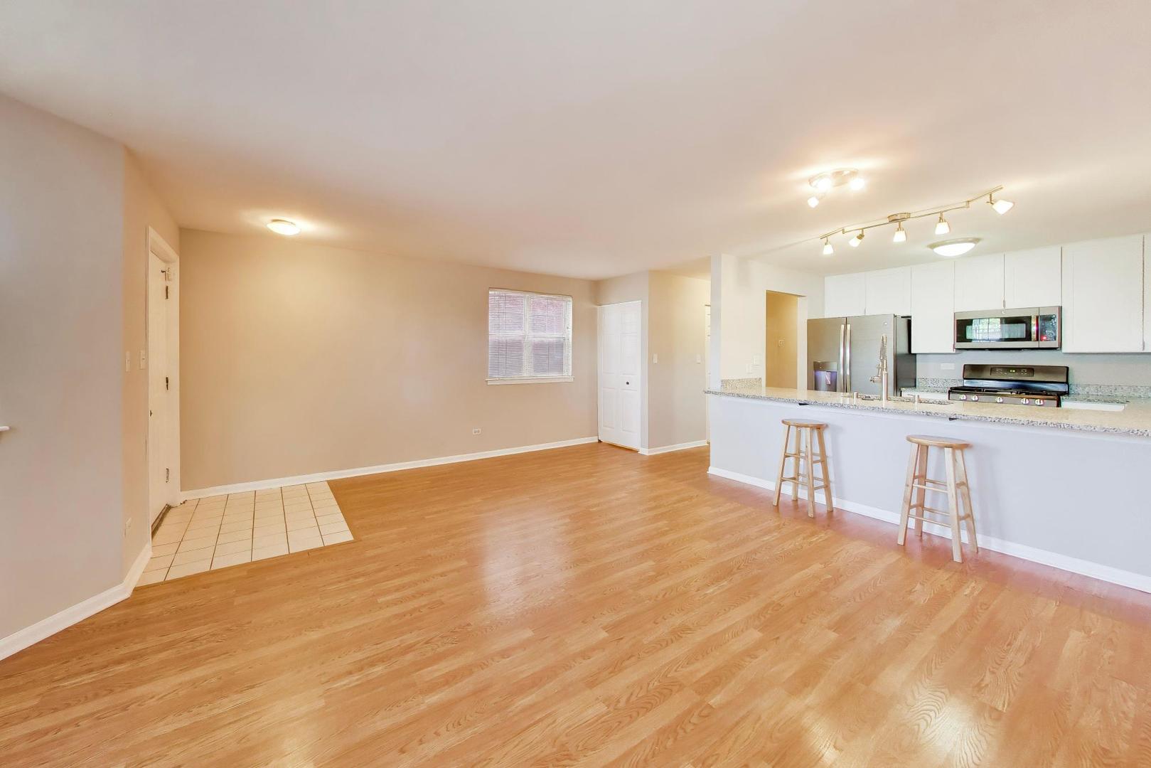 1453 N Larrabee Street Unit: A