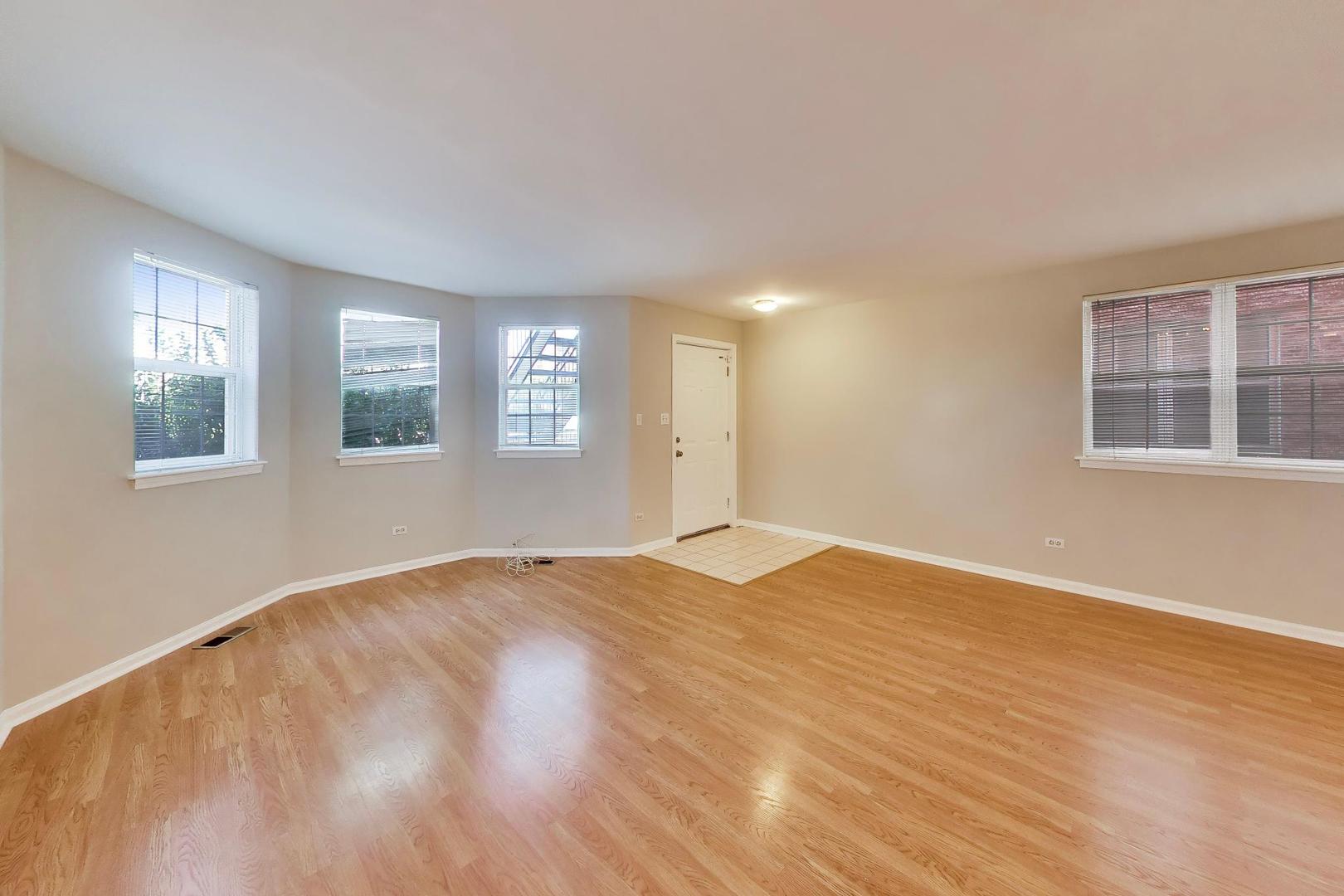 1453 N Larrabee Street Unit: A