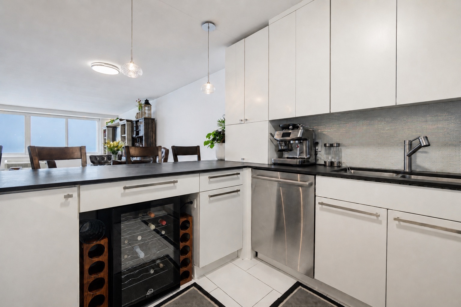 1440 N LAKE SHORE Drive Unit: 9E