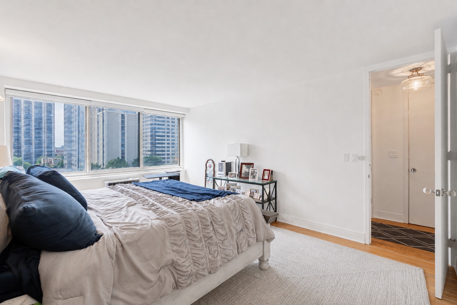 1440 N LAKE SHORE Drive Unit: 9E