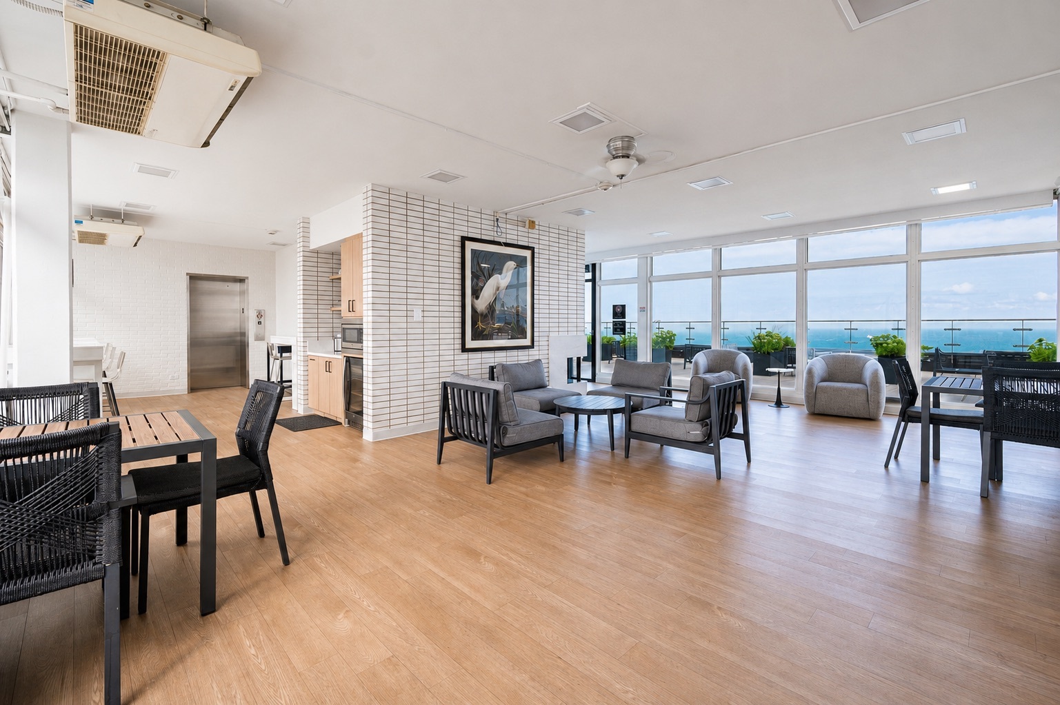 1440 N LAKE SHORE Drive Unit: 9E