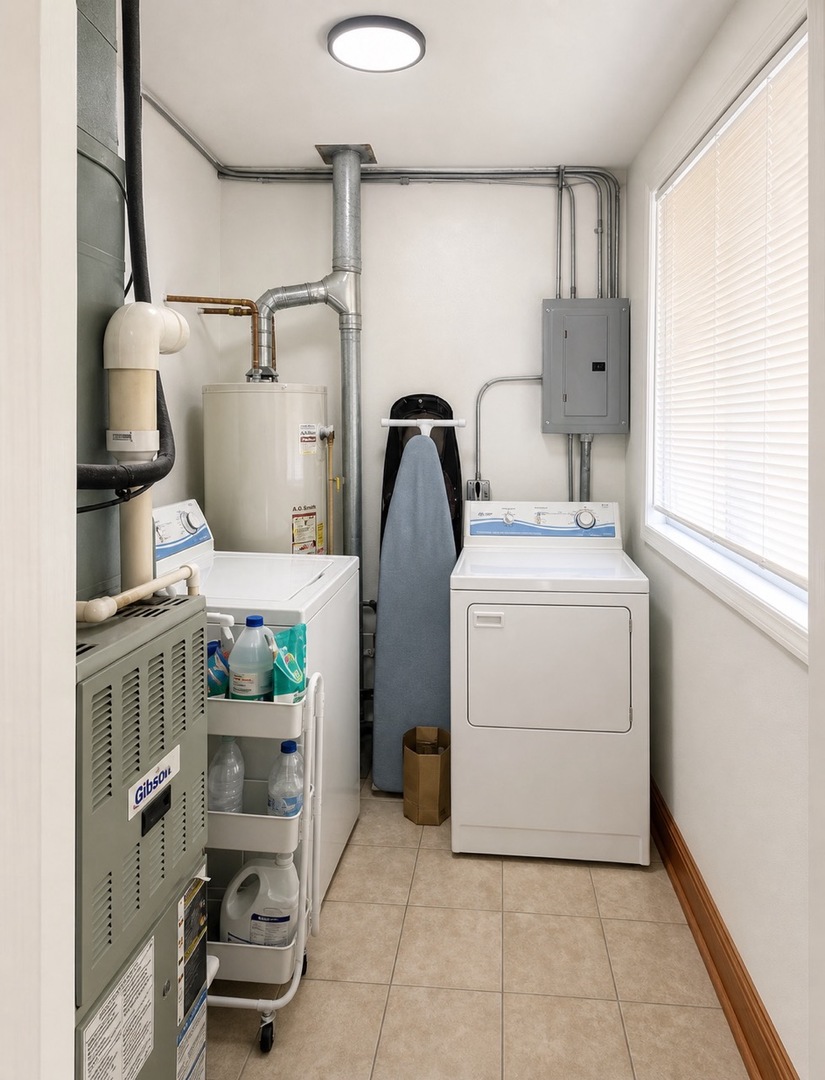 1624 W Huron Street Unit: 2