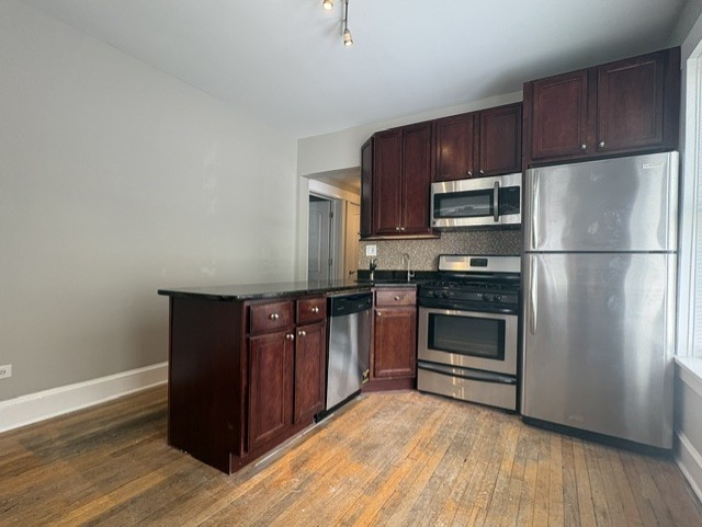1901 N Kedzie Avenue Unit: 1S