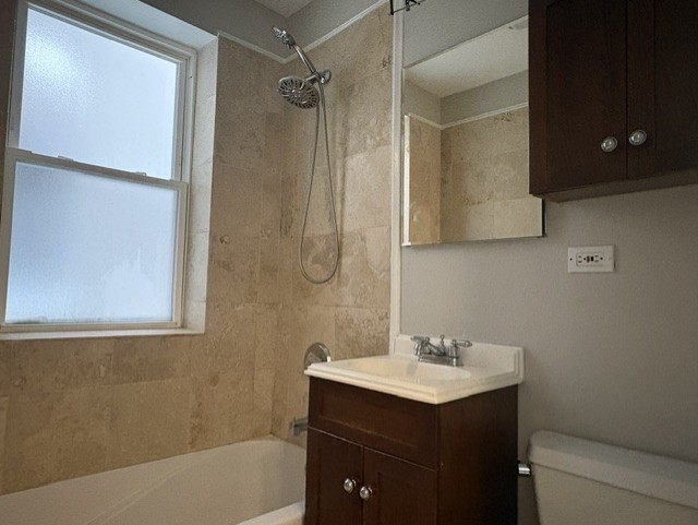 1901 N Kedzie Avenue Unit: 1S