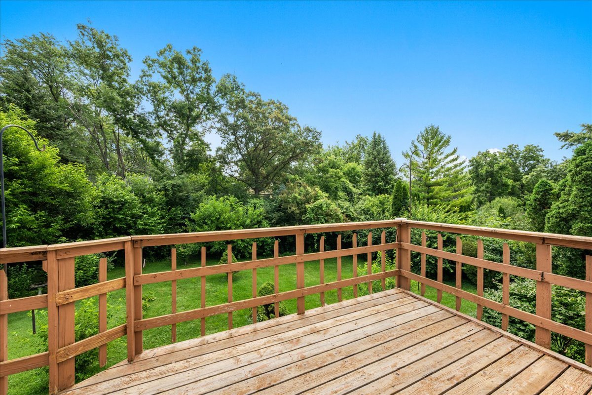 7655 Woodview Drive