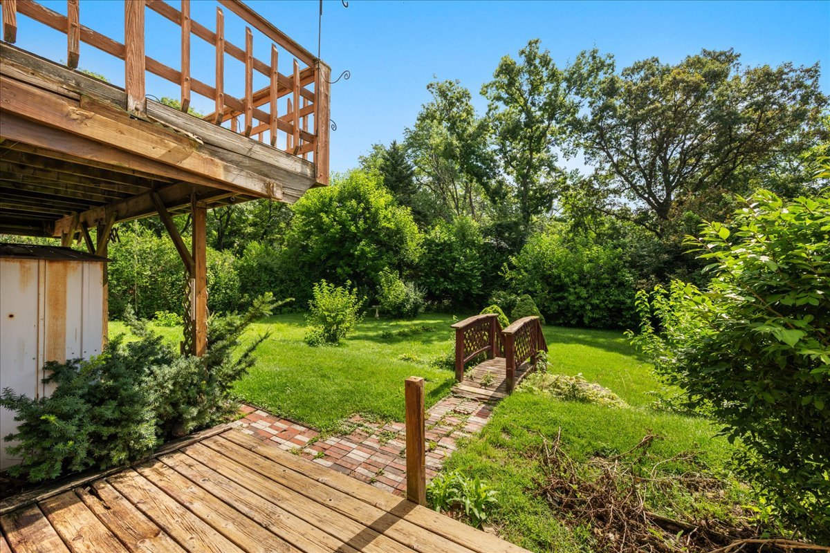 7655 Woodview Drive
