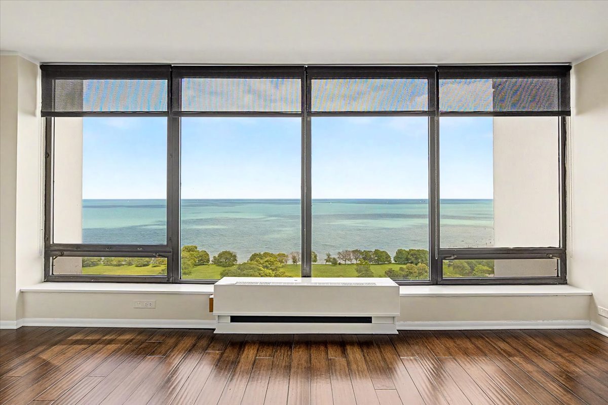 5445 N Sheridan Road Unit: 2506