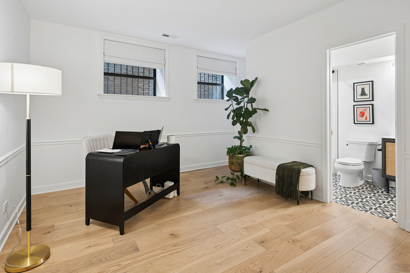1510 N Dearborn Parkway Unit: 102