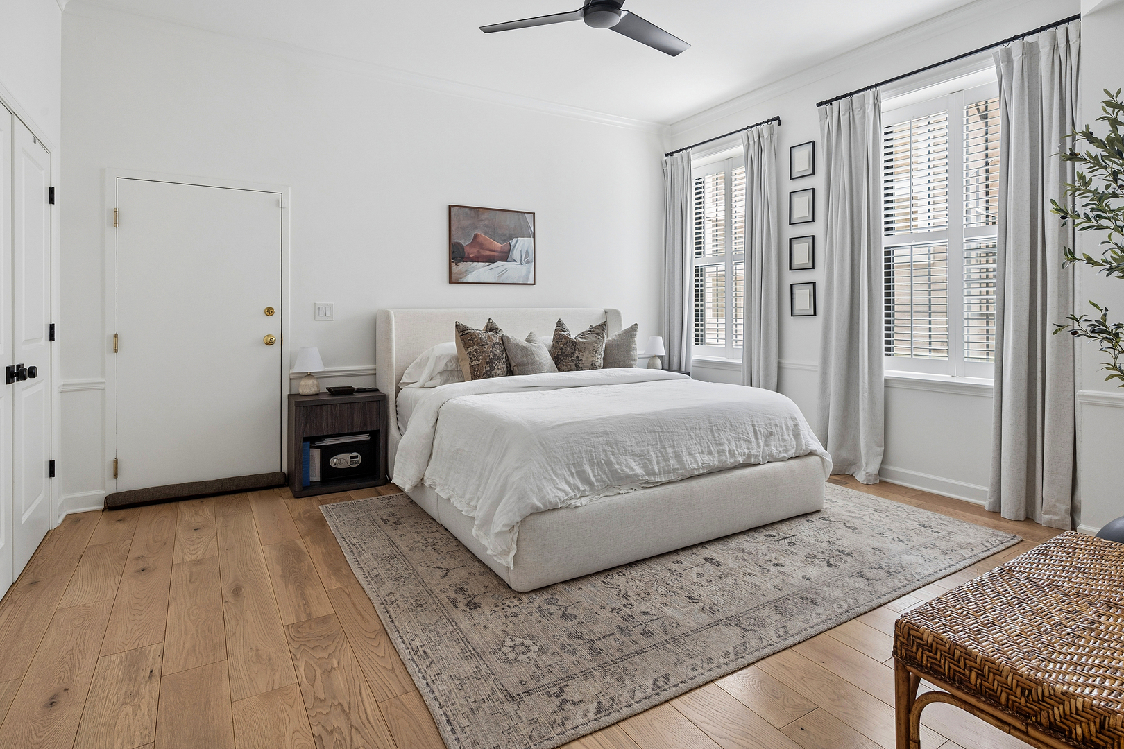 1510 N Dearborn Parkway Unit: 102