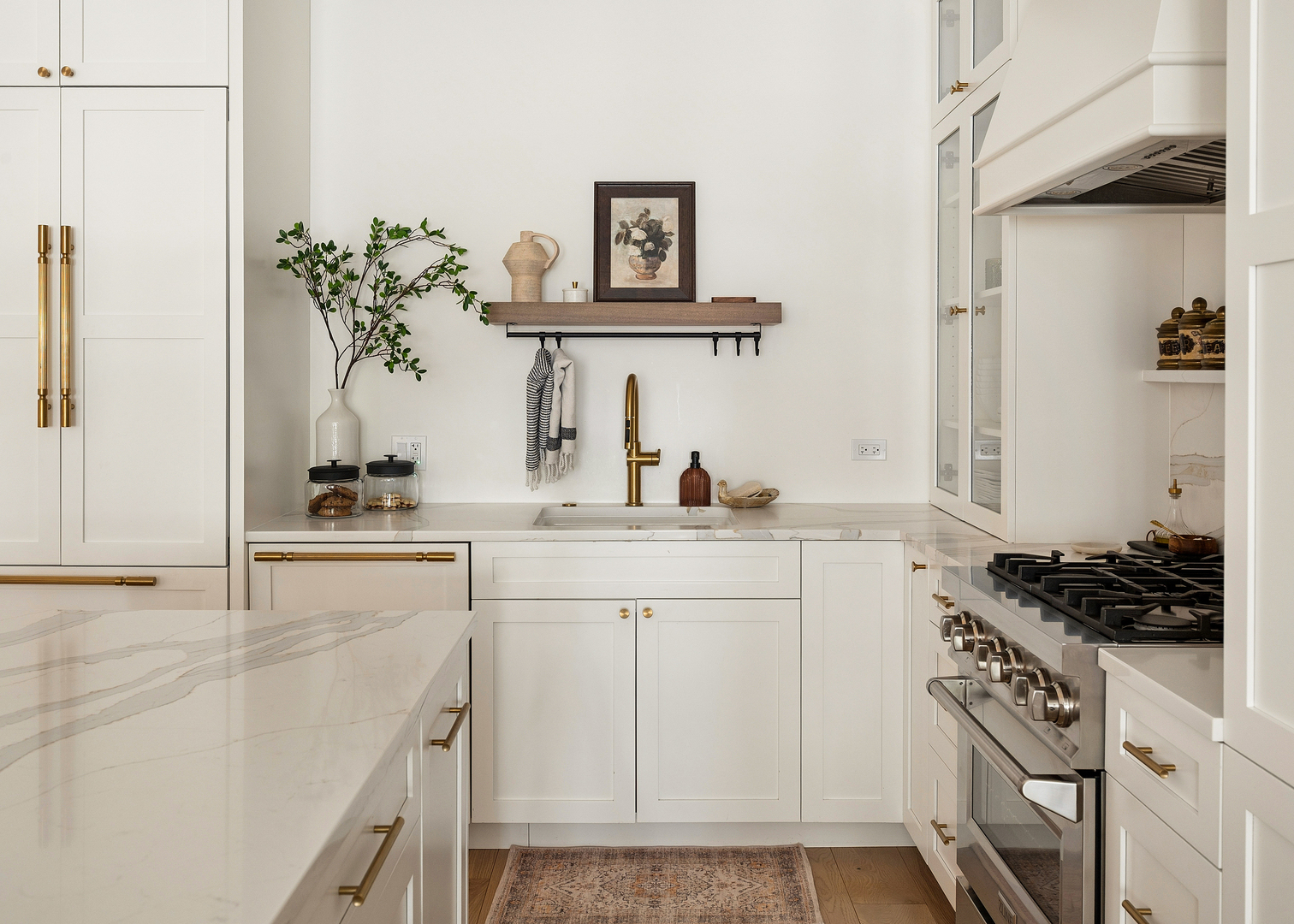 1510 N Dearborn Parkway Unit: 102