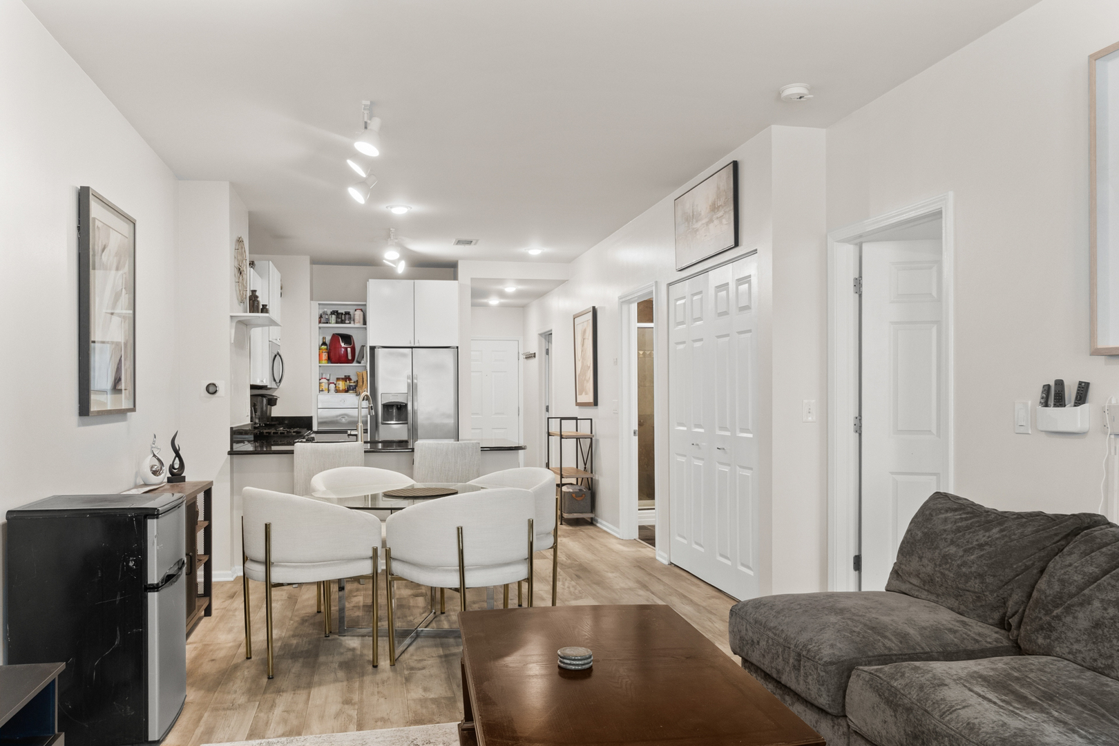 520 N Halsted Street Unit: 305