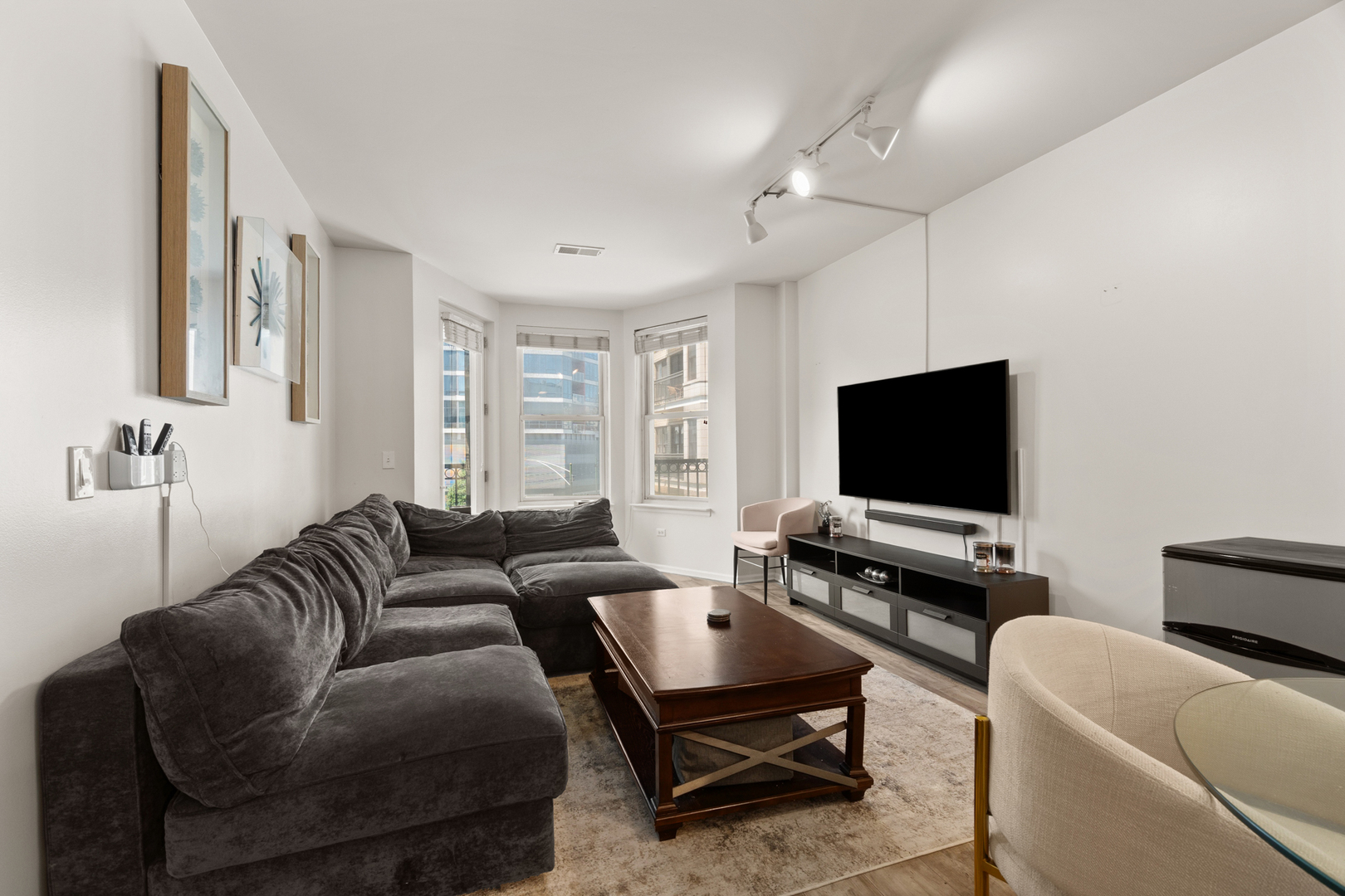 520 N Halsted Street Unit: 305