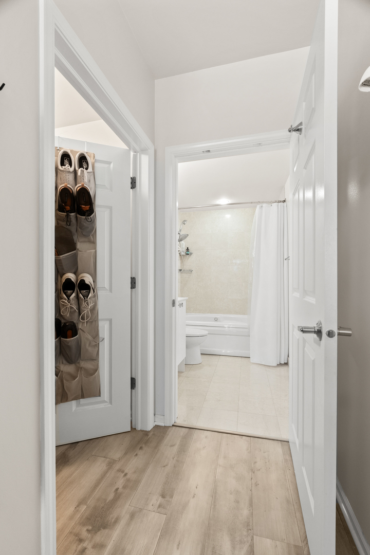520 N Halsted Street Unit: 305