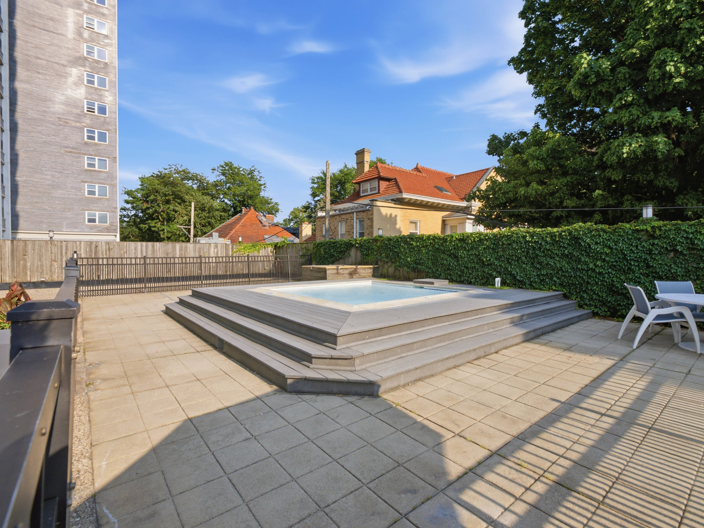 4250 N Marine Drive Unit: 1123