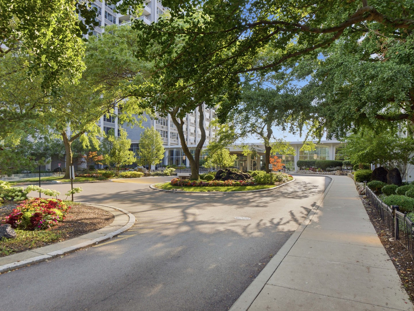 4250 N Marine Drive Unit: 1123