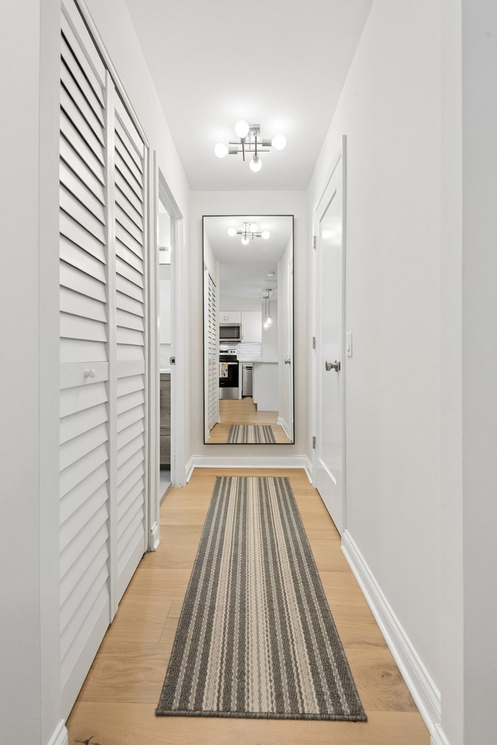 1560 N Sandburg Terrace Unit: 2109J